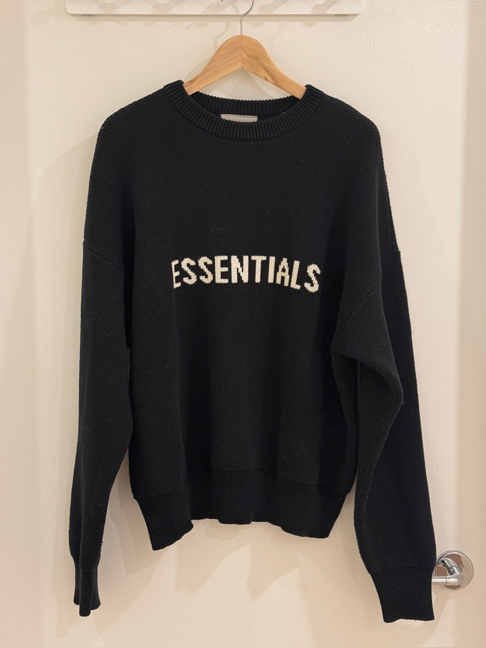 Fear of God Essentials knit sweater (size: medium)